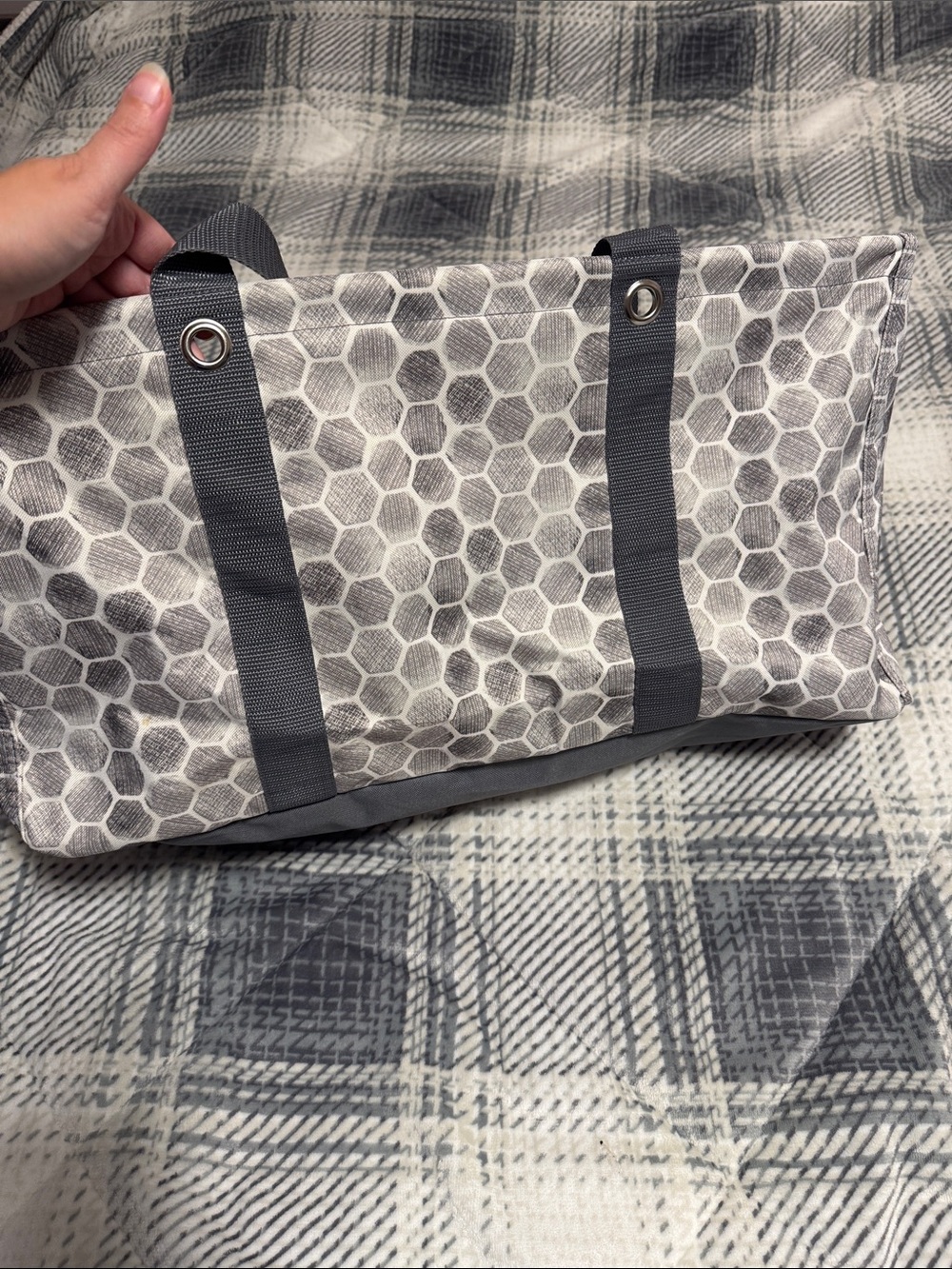 Thirty-One Large Utility Tote - Picture 4 of 7